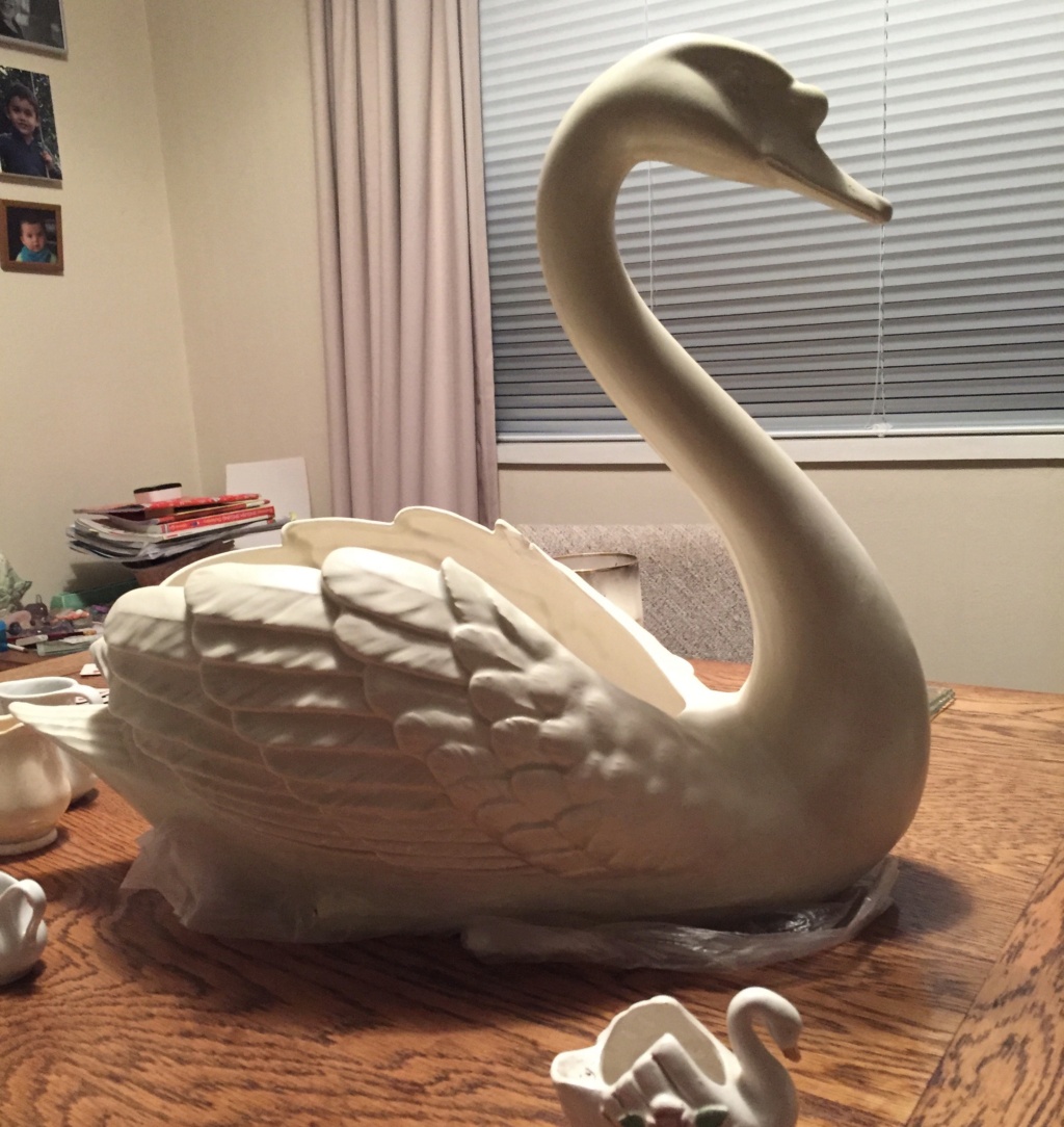 Super Large  white male swan - Makers ID requested Swanny10