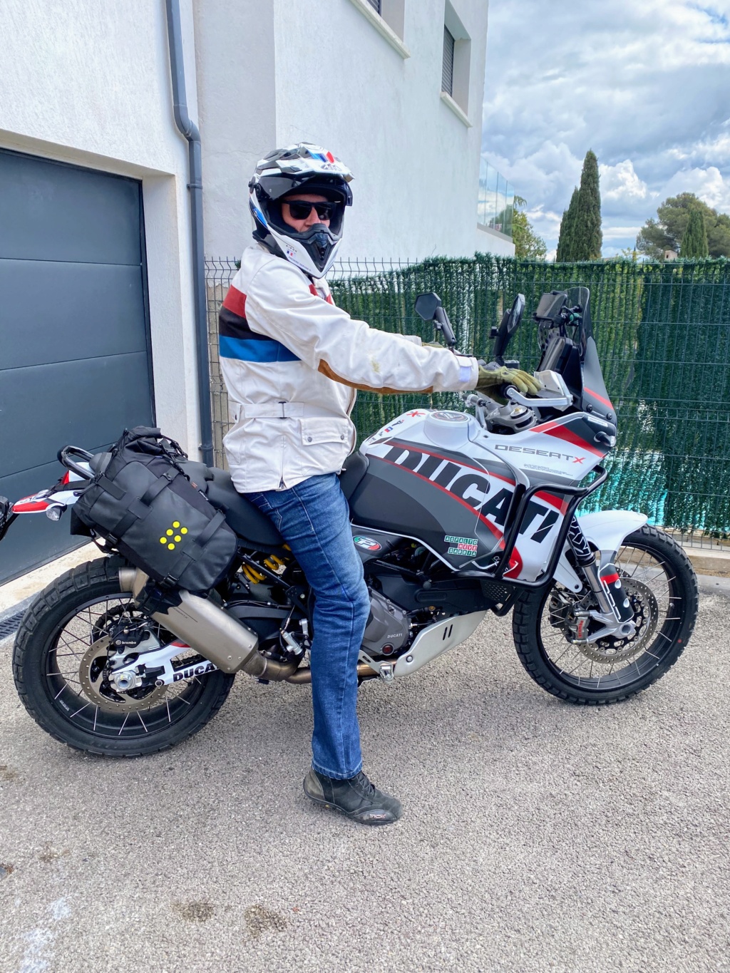 New Ducati désert X  70462714