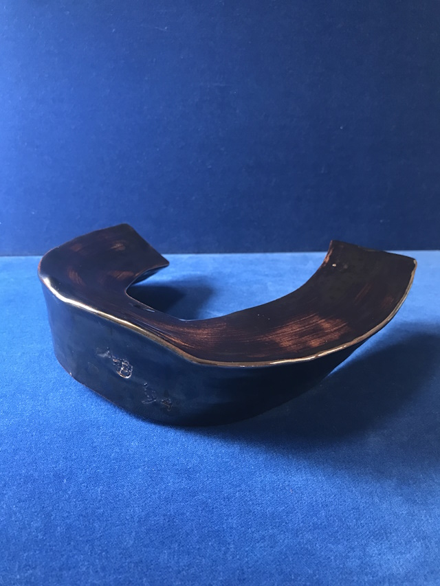 Identification of two US vases with AB markings Ab2-0210