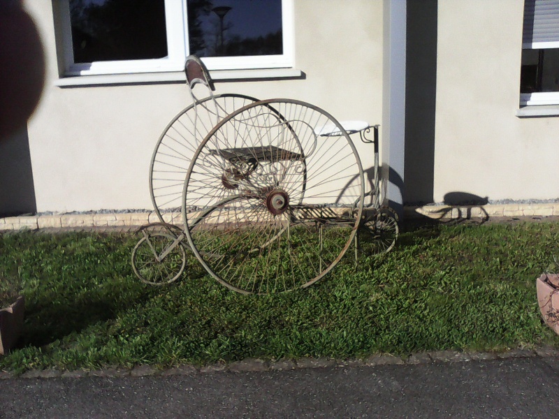 Vu dans les brocantes Img_2043