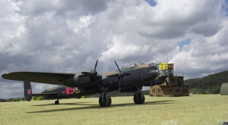 Avro Lancaster  B. I   . Revell 1/72 Lanc_116
