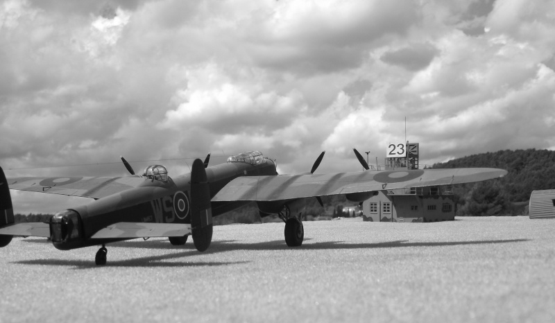 Avro Lancaster  B. I   . Revell 1/72 Lanc_119