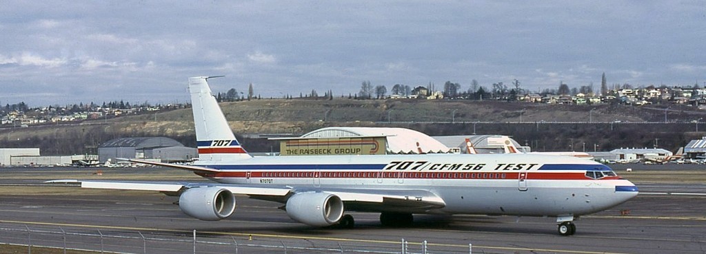 Les 2 Boeing 707 des FRA Clipbo13