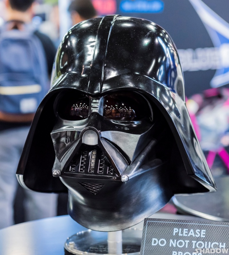 eFx - Star Wars Episode IV Darth Vader Helmet Cast Replica Efx310