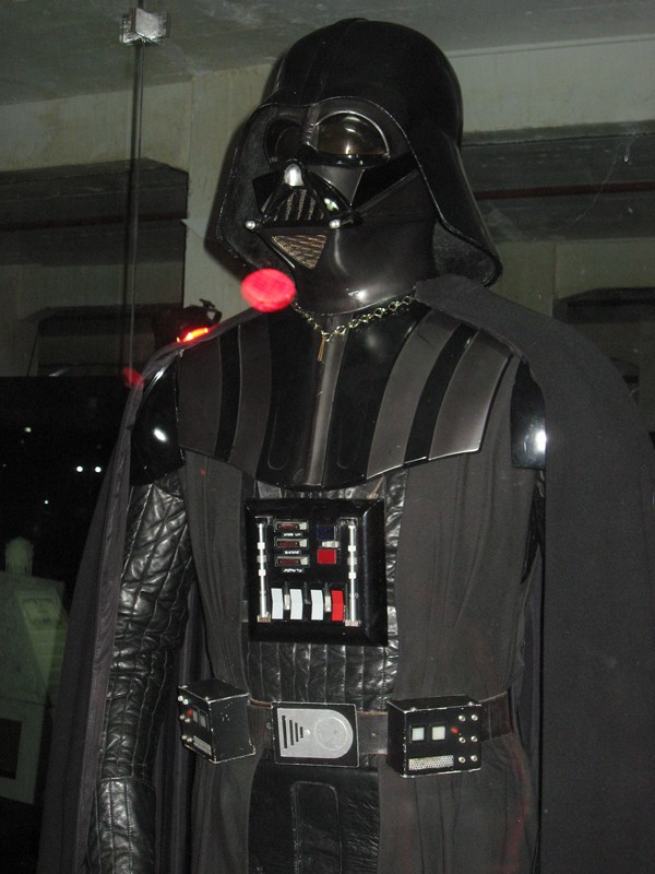 Darth vader sous toutes ses coutures - Page 3 Img_5710
