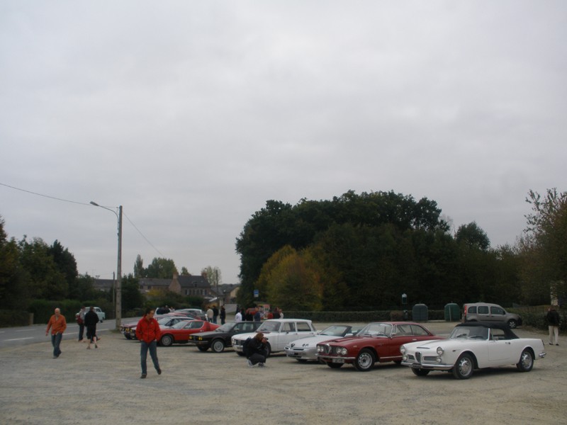 AUTOBROCANTE FESTIVAL de Lohéac (dept35) 3/4 octobre 2009 - Page 6 Pa030043