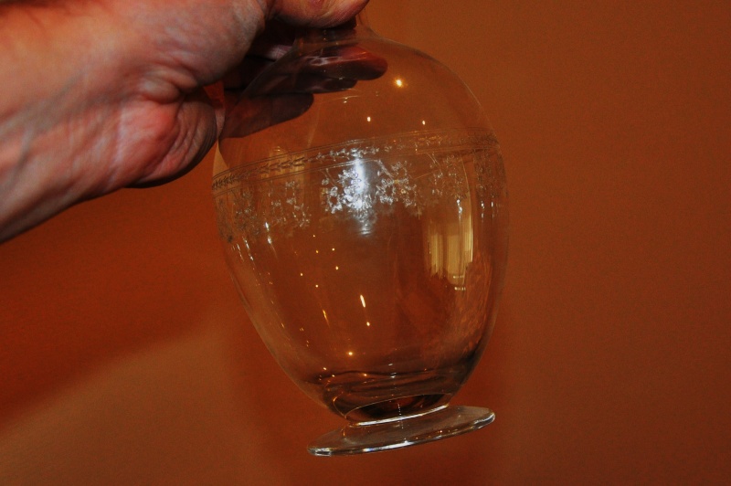 pompadour - Verres et carafes cristal gravure à l'acide. Baccarat service Pompadour 1916 Dsc_0251