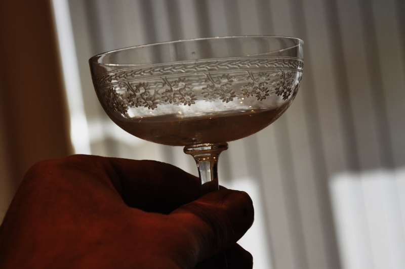 pompadour - Verres et carafes cristal gravure à l'acide. Baccarat service Pompadour 1916 Dsc_0256