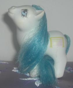 Ma collection de poney mise a jour - Page 4 Cimg4422