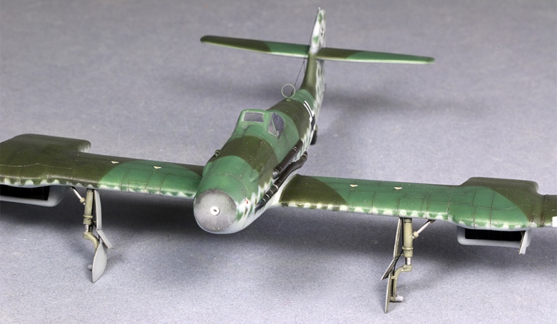 Blohm & Voss BV 155B (V-1) "Karawanken" (1:72, Special Hobby SH 72072) - Page 3 Img_6422
