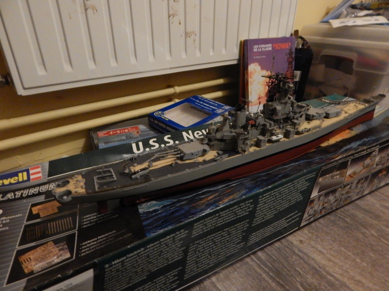 [REVELL] Cuirassé BB 62 USS NEW JERSEY Réf 05129 Edition platinium série limité Dscn4211