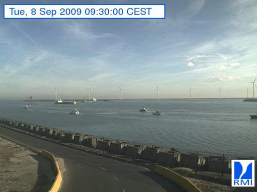 Photos en direct du port de Zeebrugge (webcam) - Page 24 Zeebr172
