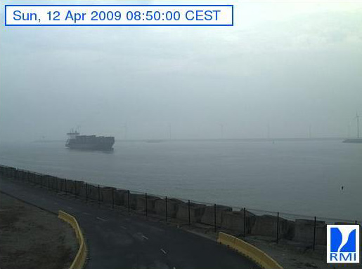 Photos en direct du port de Zeebrugge (webcam) - Page 14 Zeebru51