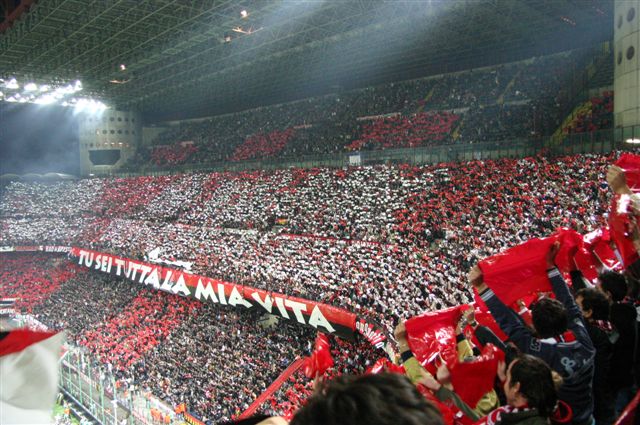 AC Milan est libre. Stade-10