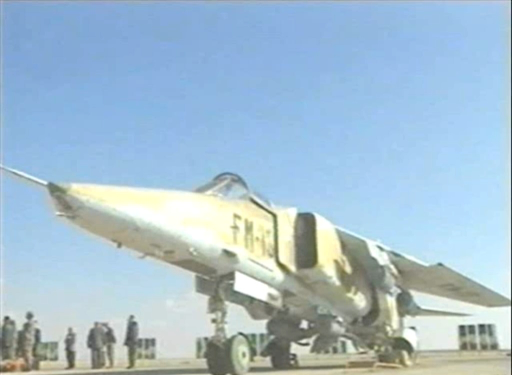 الطائرة المقاتلة Mig 23 - صفحة 2 Aaaa10