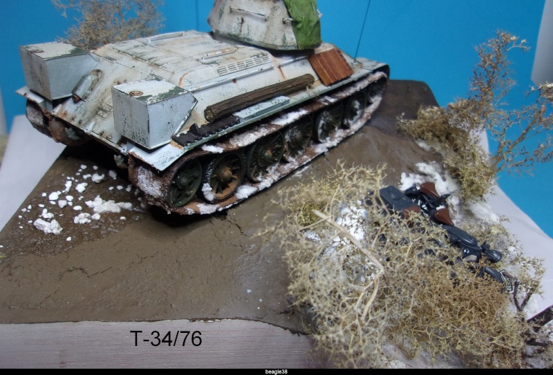 T- 34/76 MODEL 1943 "REVELL" - Page 2 114_0817