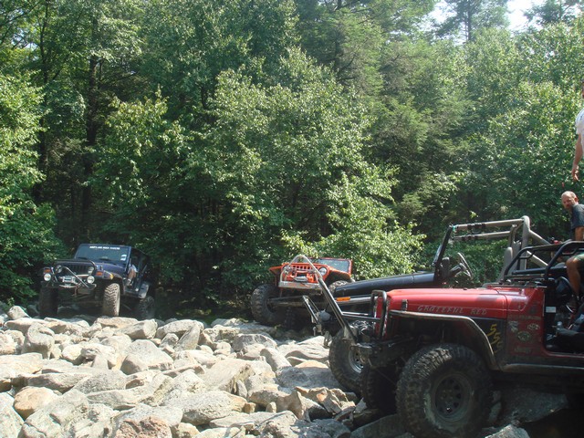 4 Rock Raider's jeeps rock RC alone...... Tom00021