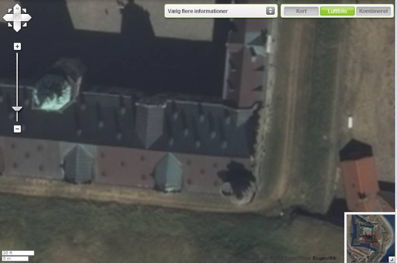 Google Earth et les AUTRES sites d'imagerie satellitaire. Captur66