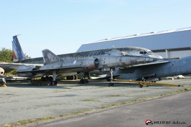 [Heller] 1/48 - Dassault Mirage IV P F-THBA C/N 28    (mIVp) 1900910