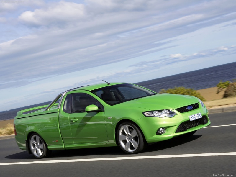 Ford Ranchero vs ford falcon ute Ford-f12