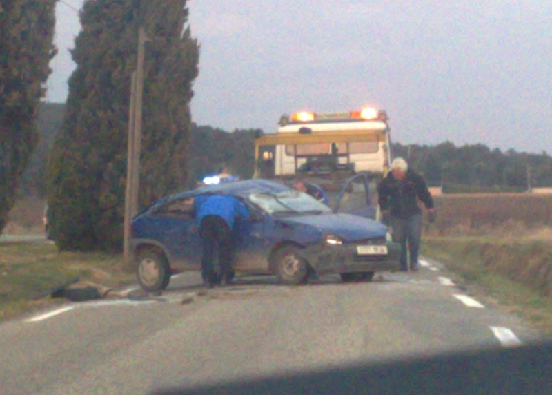 LES DANGERS DE LA ROUTE!! Soyez toujour prudents O volants!! 511