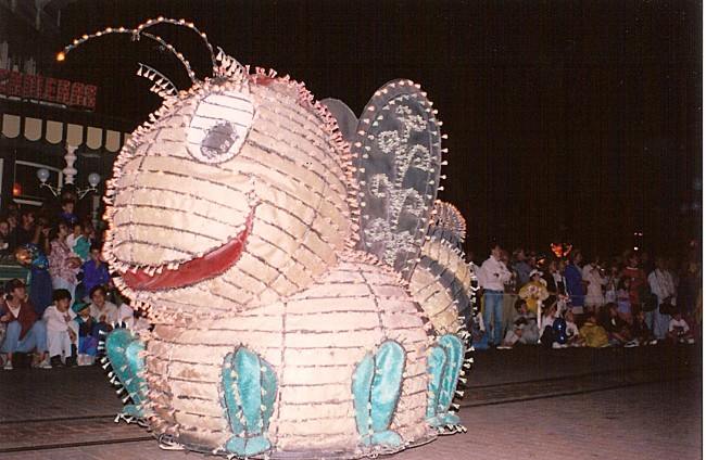 Euro Disney en 1992 et 1994 Numari32