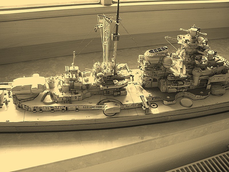HMV Bismarck 1:250 Wasserlinienmodell - fast fertig Bismar20