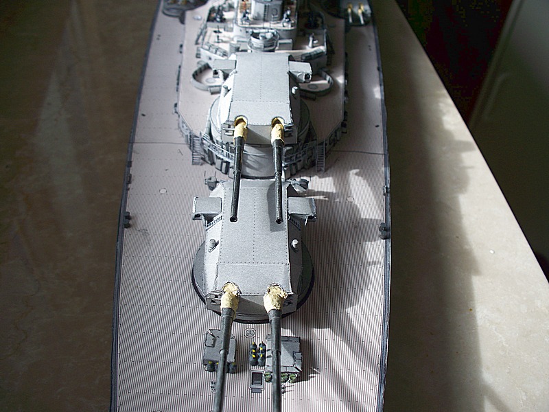 *wasser* - HMV Bismarck 1:250 Wasserlinienmodell - fast fertig Bismar24