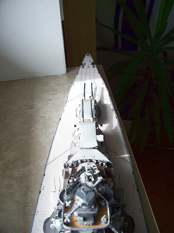 HMV Bismarck 1:250 Wasserlinienmodell - fast fertig Bismar27