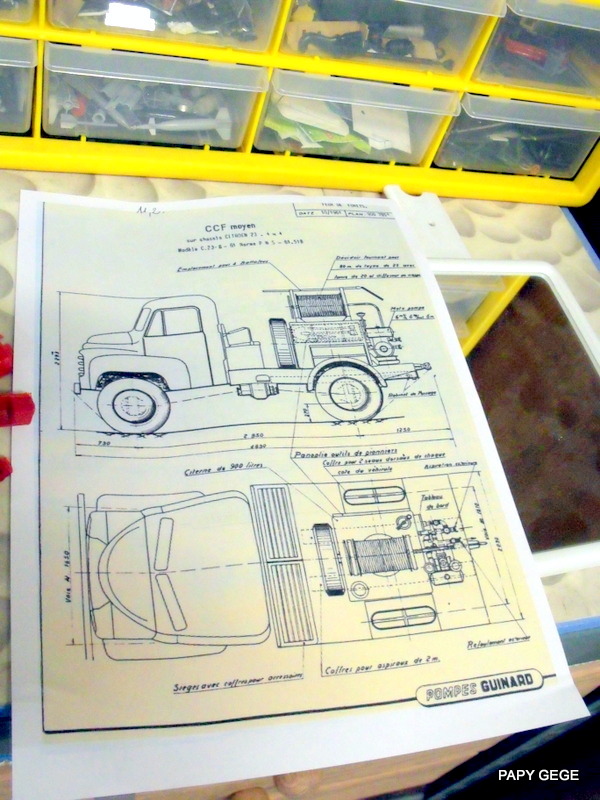 CCF moyen sur châssis Citroën 23 au 1/43 01-1-d10