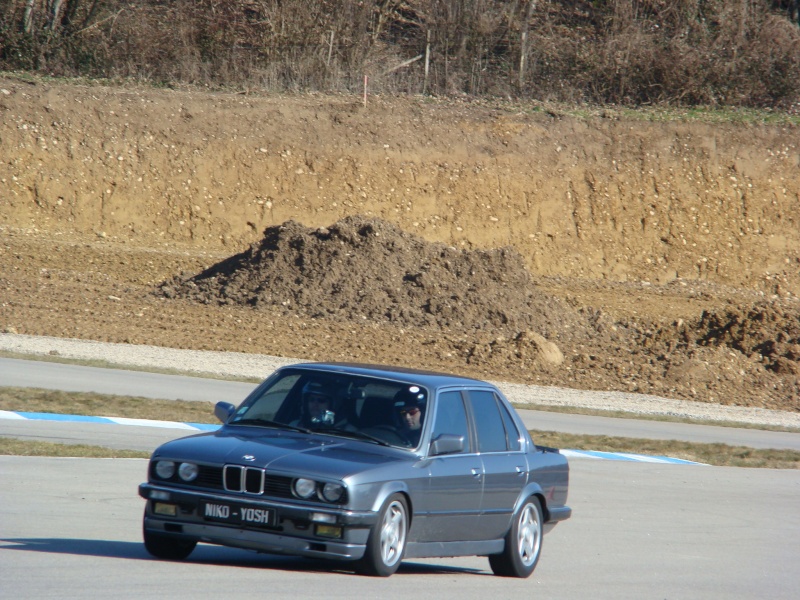 YoShiMuRa69 [Mercedes 190E 2.3-16s & BMW 323i E30] Dsc03710