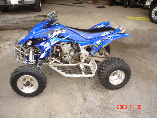 Vendo cuadra yamaha yfz450 2006 Dsc00012