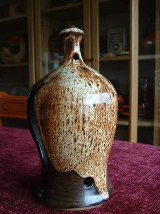 Peter Aindow, Kendal Studio Pottery Hp210