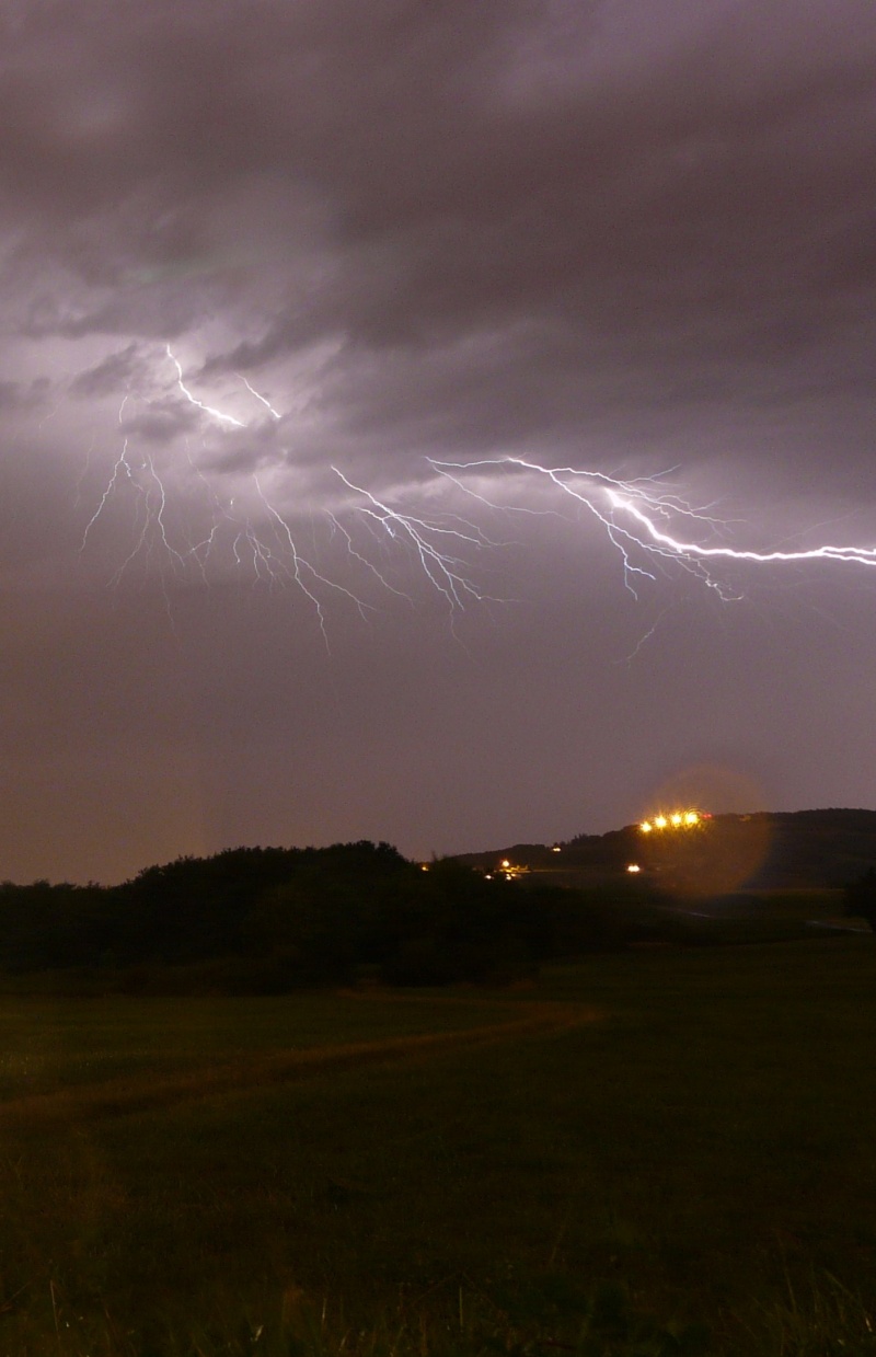 chasse du 24 août 4H d'orage non stop  42- 69 P1080715