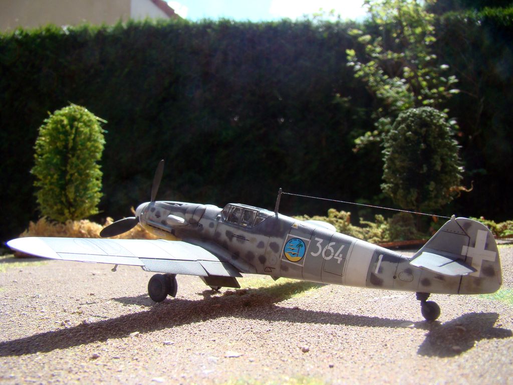 Me 109-G6 AZModel, Italian aces Dsc05810
