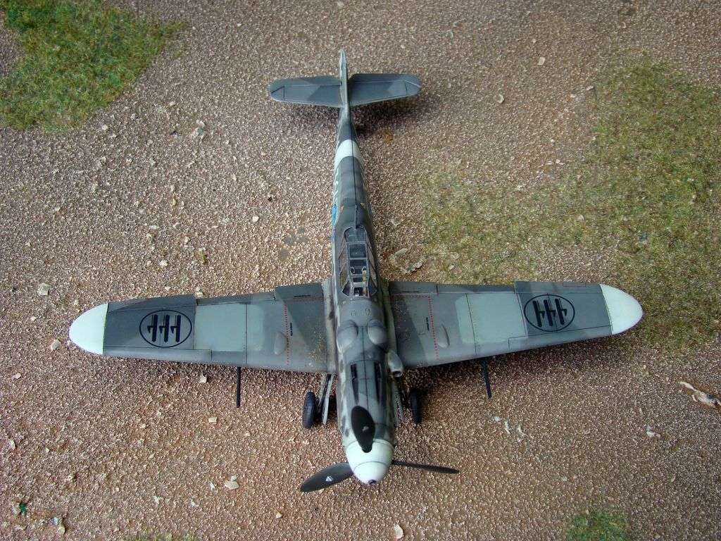 Me 109-G6 AZModel, Italian aces Dsc05816