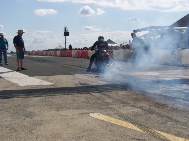 12ème Run Cap Sud Dragsters - 4 & 5 juillet 2009 (36) - Page 7 100_3328