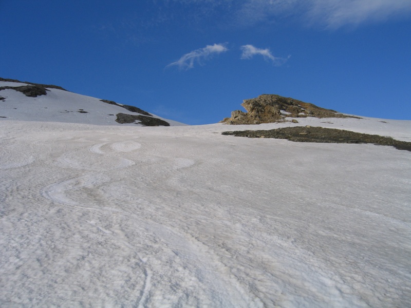 Pointe Nord de Bézin à skis, dimanche 14 juin 2009 2009_037