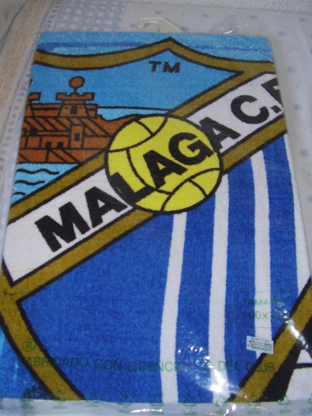 Vendo la toalla oficial del Malaga C.F 25uo7z10