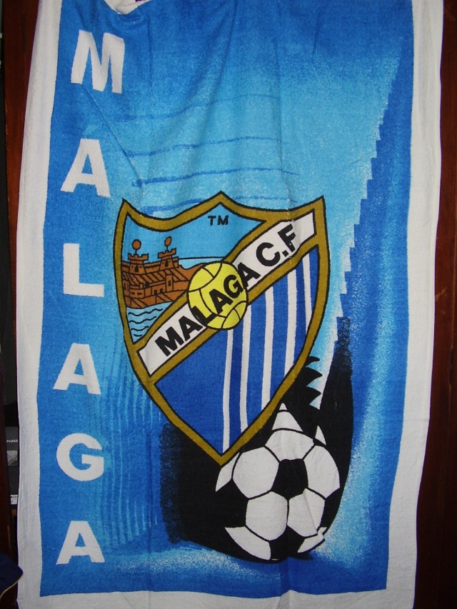 Vendo la toalla oficial del Malaga C.F Bjcqvq10