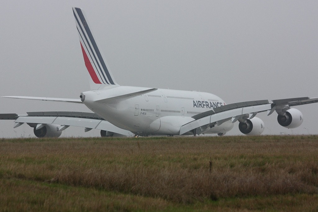 [HS] Arrivée de l'A380 (F-HPJA) sur Orly le 11/11/2009 - Page 2 Img_9612