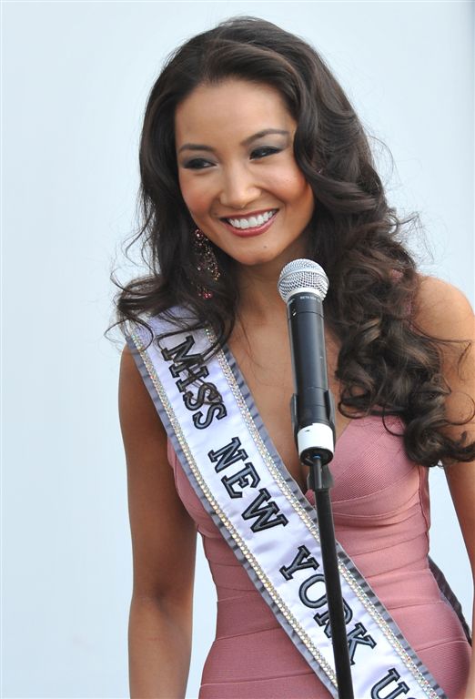 Pageant-Mania's Official MISS USA 2009 Updates Thread(watch the presentation show) - Page 2 34175911