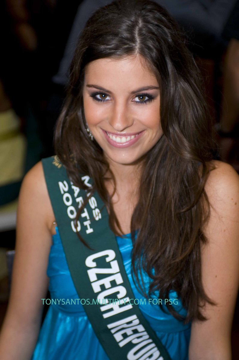 Tereza Budková - Miss Czech Republic Earth 2009 - Page 3 Acs76410