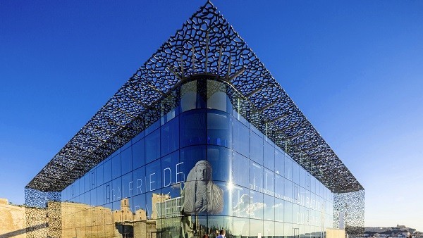 Marseille : Le musée des civilisations de l'Europe et de la Méditerranée (MuCEM) Des-in10