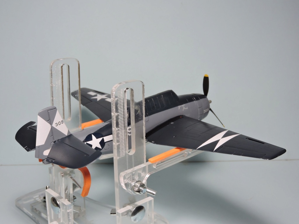 [ AIRFIX] AVENGER TBM3 -----FINI-------- - Page 3 Avenge52