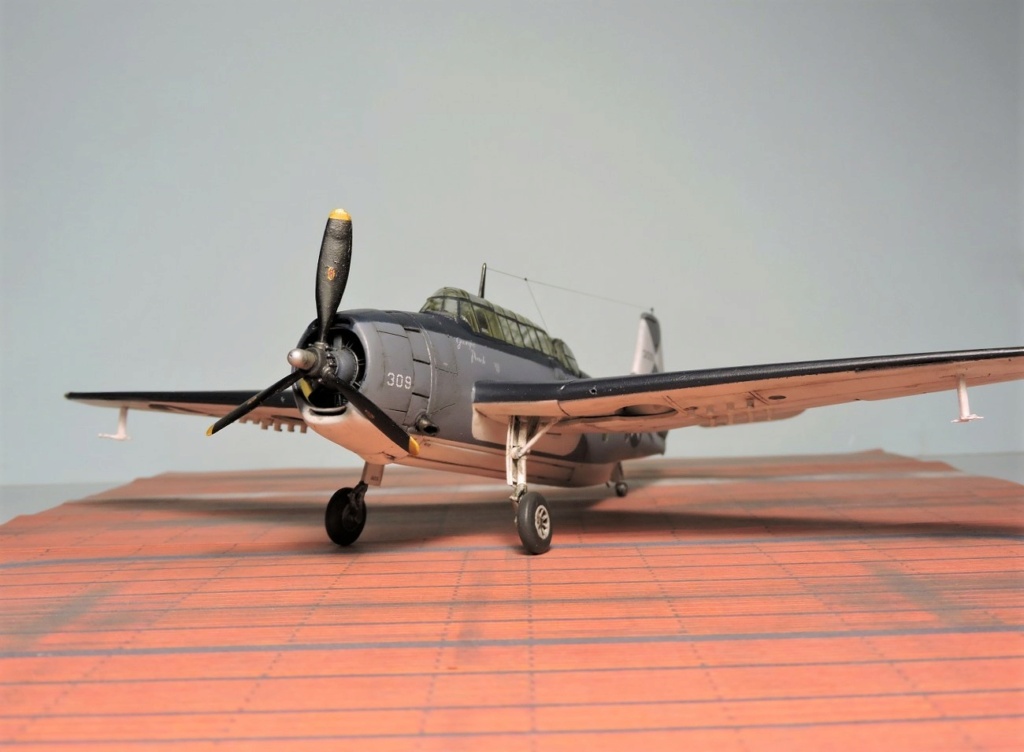 [vitrine du concours "la guerre du pacifique 1939 /1945"] Avenger TMB3 Airfix au 1/72 (VINTAGE) Avenge88