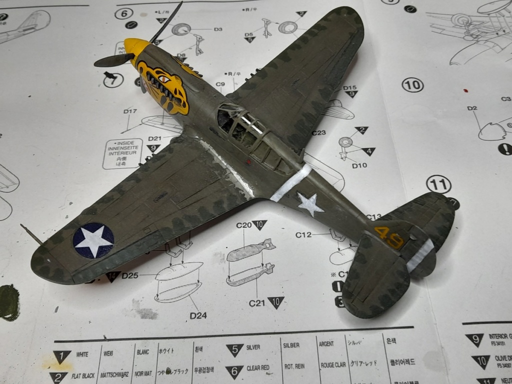 [ACADEMY] CURTISS P40E--------- fini ------------  - Page 2 Curti102