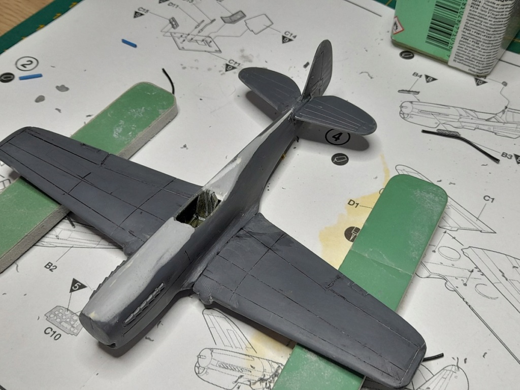 [MERLIN MODELS] Curtiss P40 Q ----fini---- - Page 2 Curtis89