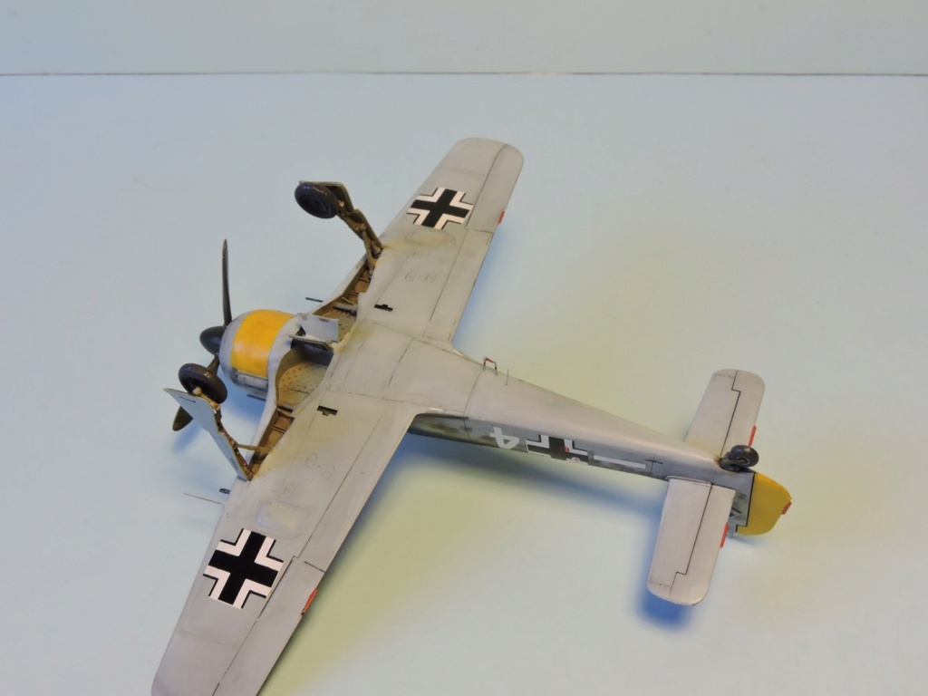 Zvezda Focke Wulf 190 A4 "FINIT" - Page 2 Focke_92