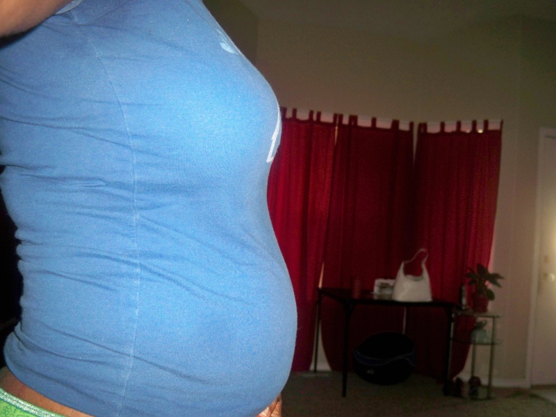 FROM BUMP TO BABY - bump pics!! - Page 25 20091025